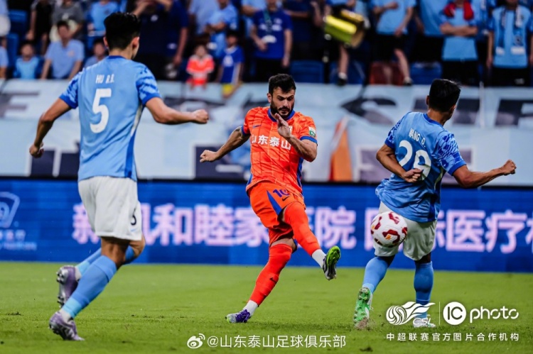 航班延误、多名主力停赛，泰山队获得了一场艰难的胜利