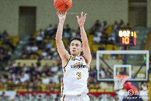 全球总决赛直播-辽宁心理压力太大了 上半场20罚仅9中&amp;罚球就丢了11分