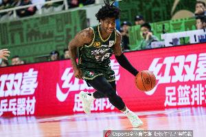 电竞赛程-这外援猛得很！肯德里克-戴维斯16投12中&amp;罚球18中15砍43分6板9助