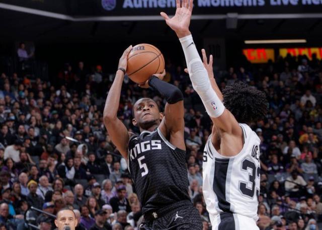 注册入口-进攻联盟第二！布朗改变国王 福克斯变关键先生